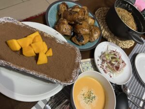 並べて夕食スタートイメージ